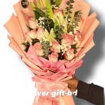Premium  fresh white lily and pink rose hand bouquet